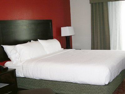 Guin By Ihg Twin