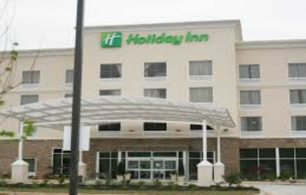Hotel Guin By Ihg 3*